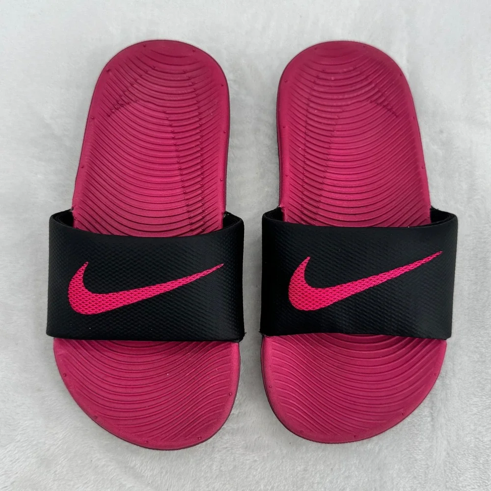 Nike Kawa Slides Kids Size 11C Black Vivid Pink Athletic Sandals Comfort Footbed